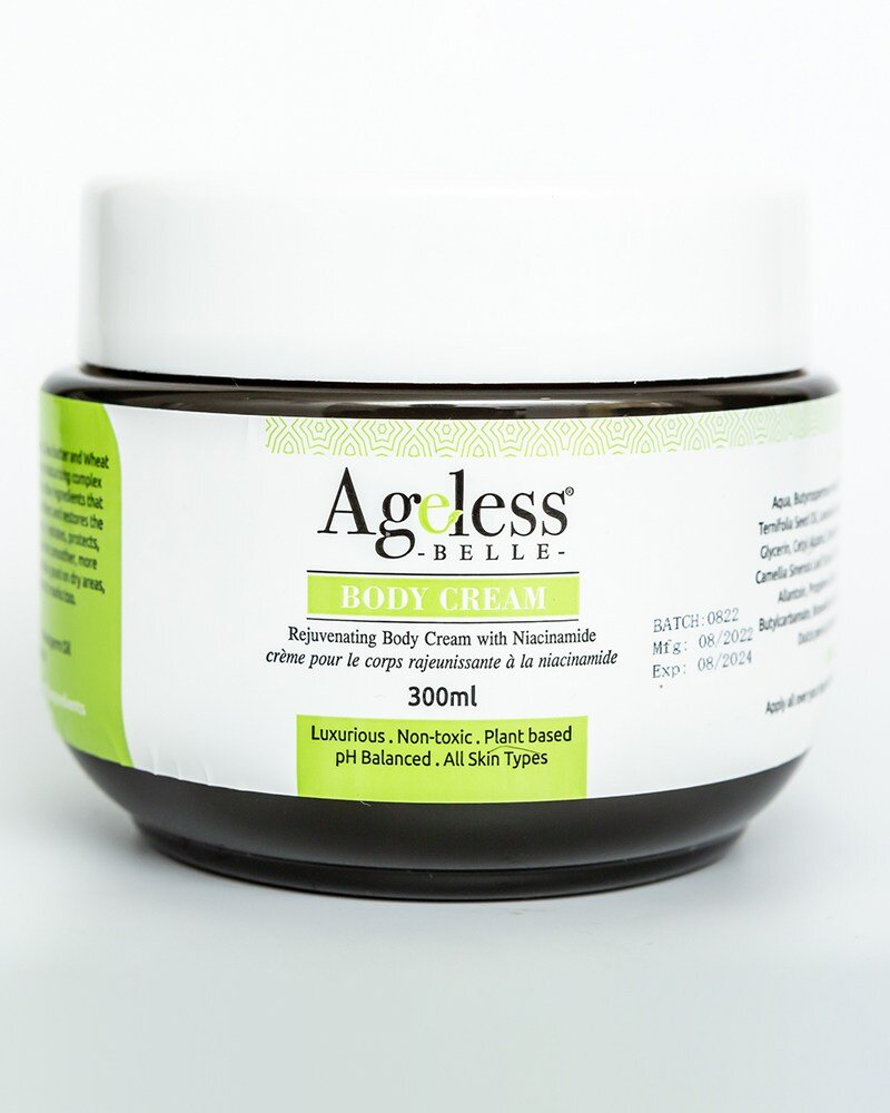 Rejuvenating Body Cream with Niacinamide